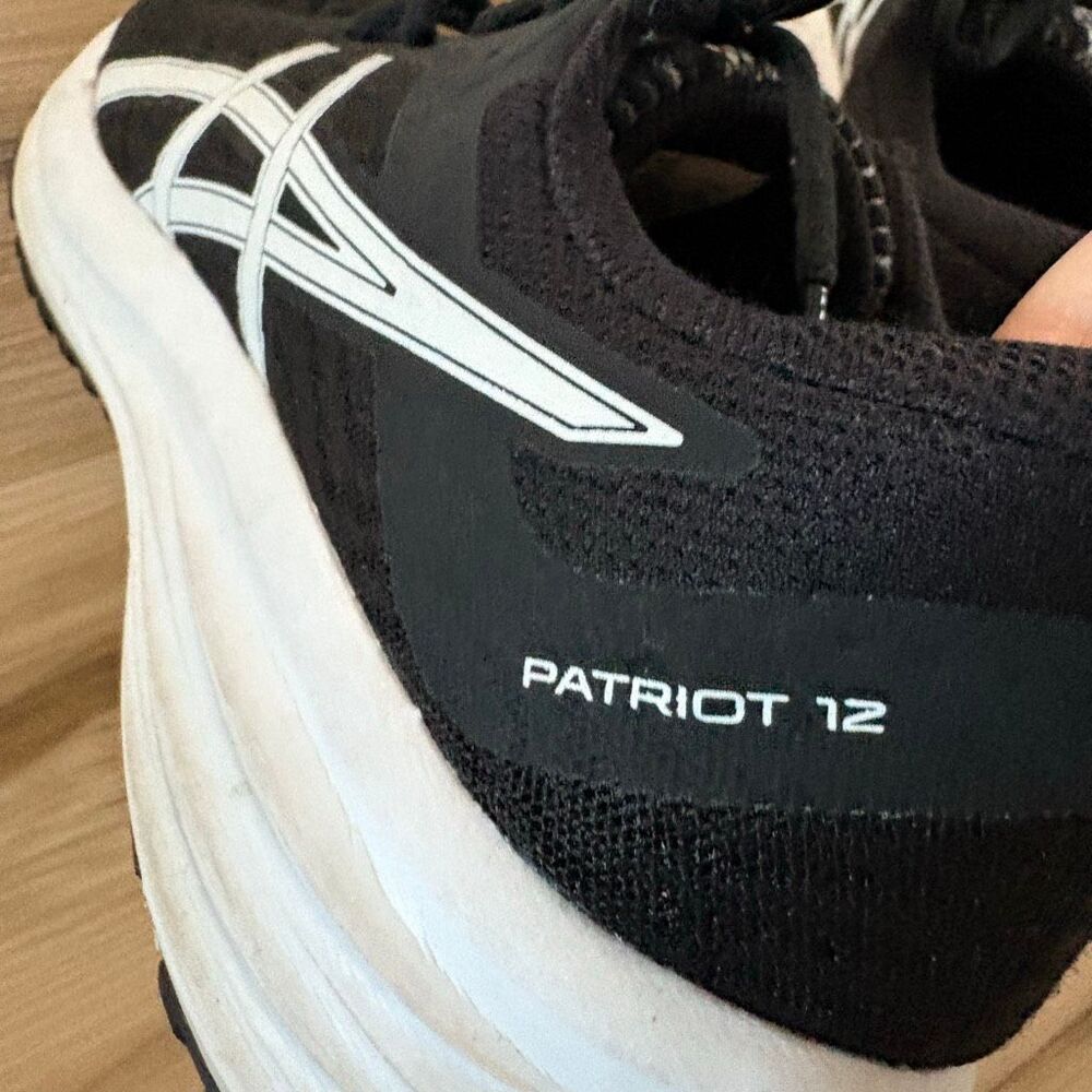 Asics Patriot 12 Running Woman’s Shoes Size 8.5 Black and White - Picture 4 of 7